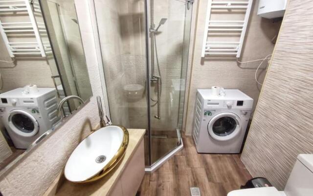 Leo Group BEST LUXURY STUDIO 13-271 Sunrise Batumi