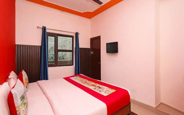 Oyo 10875 Optimum I Hotel