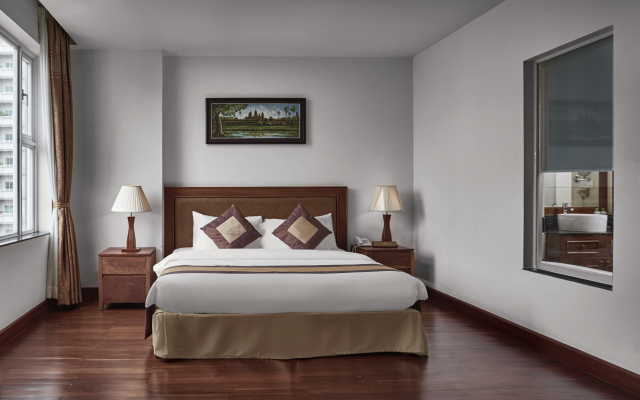 Phnom Penh Katari Hotel