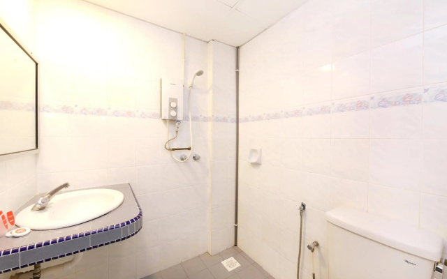 OYO 680 Seremban Inn