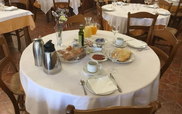 Restaurante Pensión Mariola