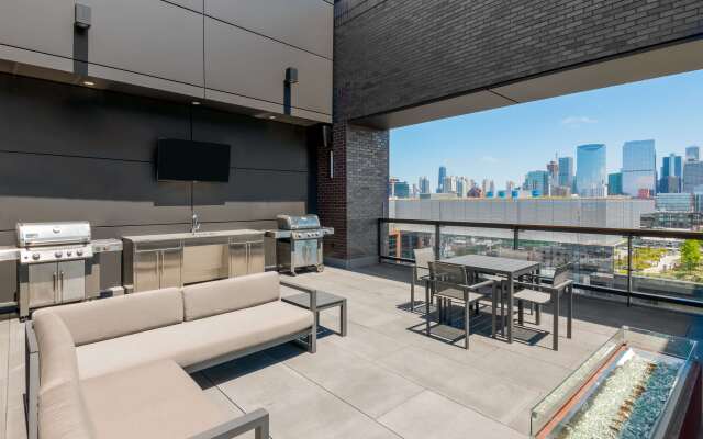 Hyatt House Chicago West Loop