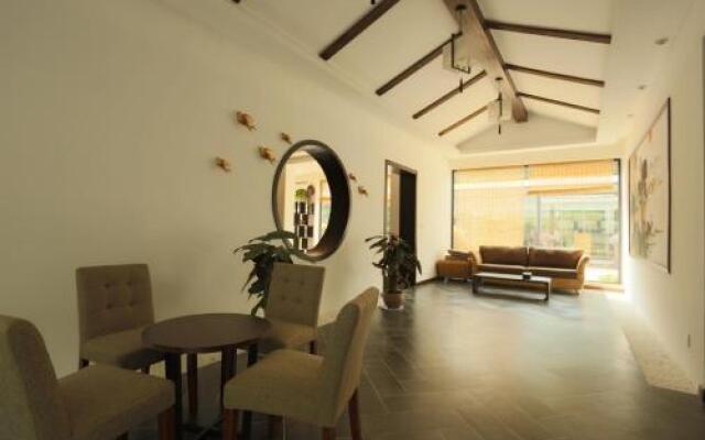 Blooming Lotus. Countryside villa.Yixing