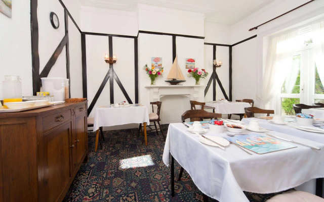 Sandy Bay Guest House