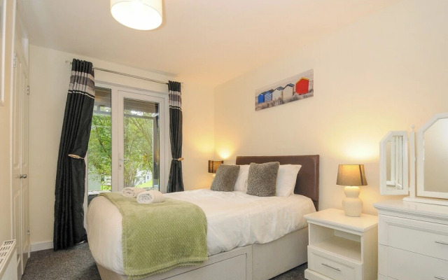 Valley Lodge 23
