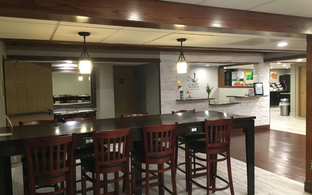 Quality Inn & Suites Winfield