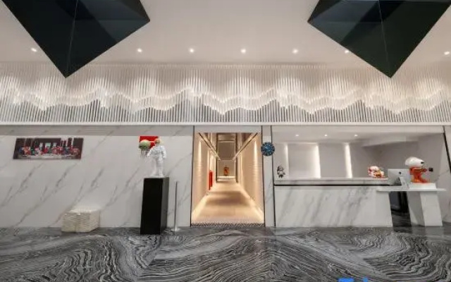 Jingyue Yundu Art Hotel (Lanzhou Zhongtianjian West Railway Station)