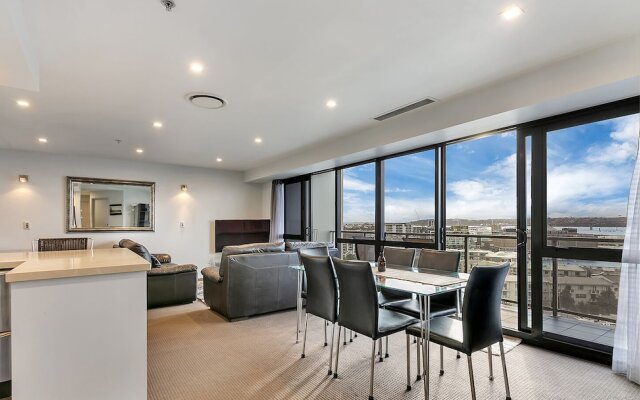 QV CBD 2 Bedroom with Wifi Parking - 972