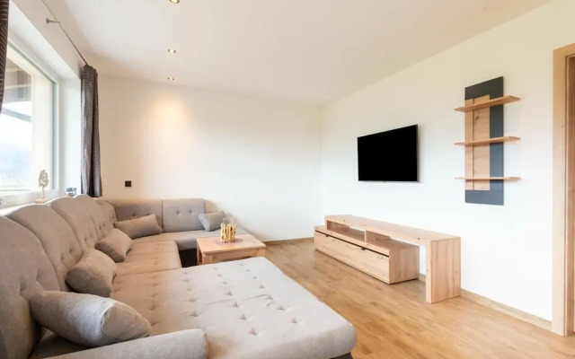Apartment in Piesendorf Near Ski Slopes
