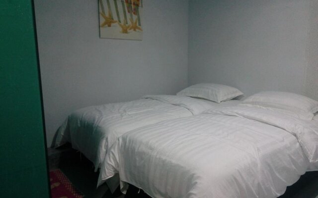 OYO 90126 Pen U Cottages
