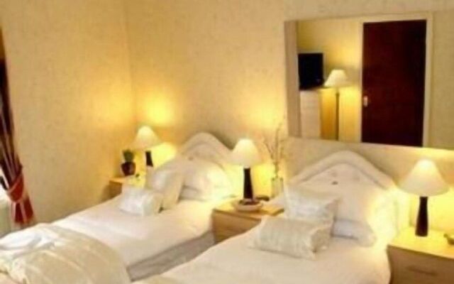 Grove Suites