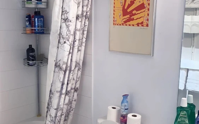 Gorgeous Lakeview Boutique Suites