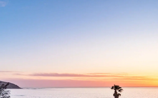 Alluring Seaside Retreat w Pool Stella di Mare