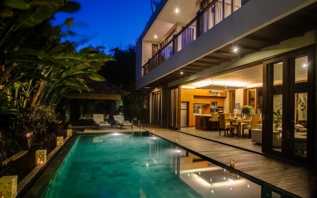 Bali Holiday Villas - La Mer