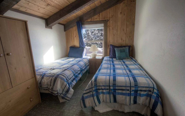Tahoe Olympic by Lake Tahoe Accommodations