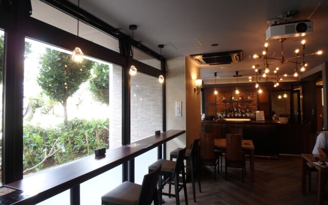 buransiera naha akebono puremisuto 1004