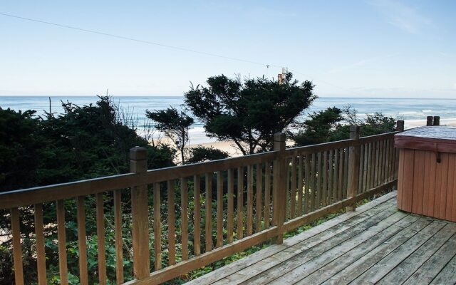 Above It All With Ocean Views 3 Br home by RedAwning