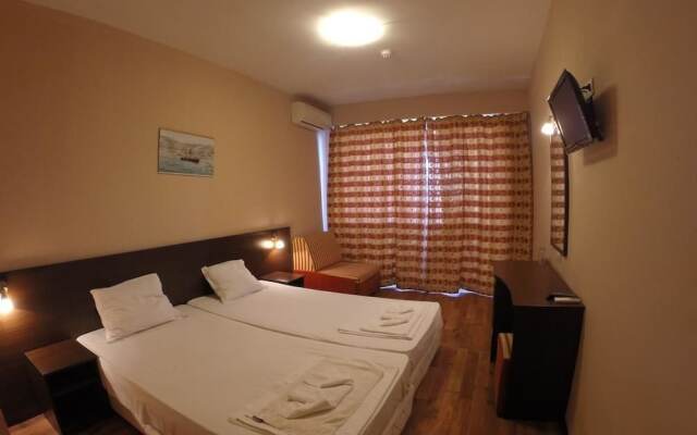 Bisser Hotel
