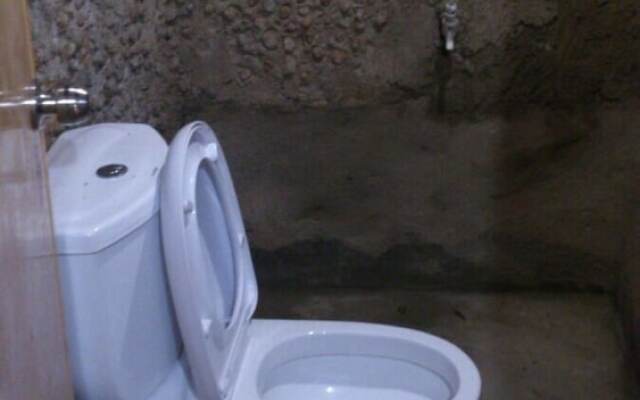 Thisara Guest Hotel Rooms