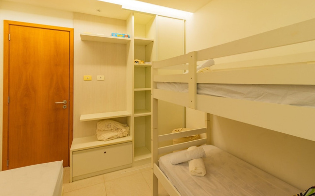 Malawi #104a - Seaside Apartment by Carpediem