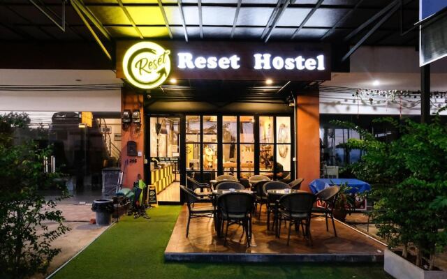 Reset Hostel
