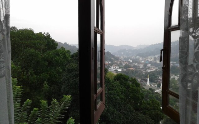 Kandy View Garden Hotel