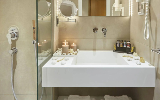 Mystery Skiathos Luxury Residence