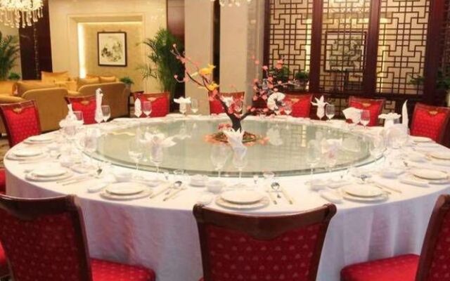 Haiyang Hotel