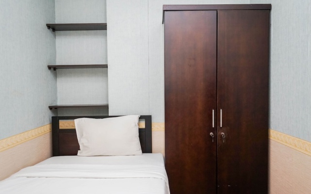 Fully Furnished 2BR Great Western Apartment near Shopping Mall – Guest Rooms – Tangerang
