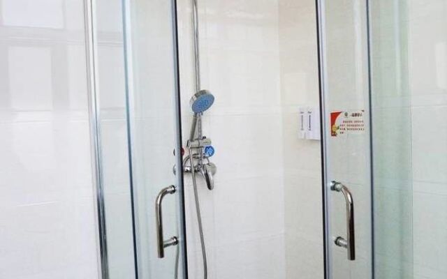 Evergreen hotel Qingdao (original xing fu lai business hotel)