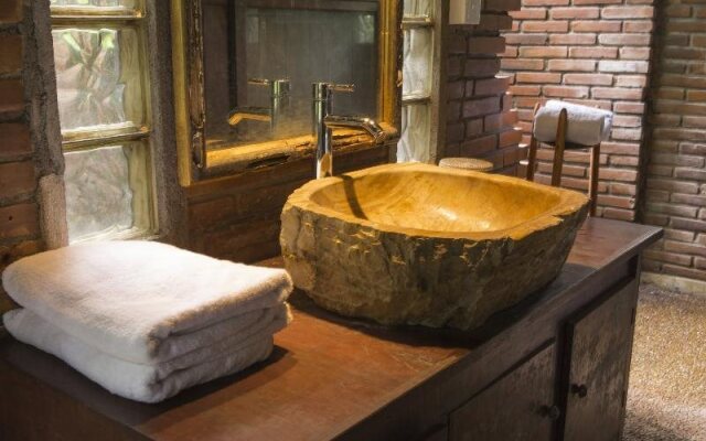 Citrus Tree Villas - Jean Francois