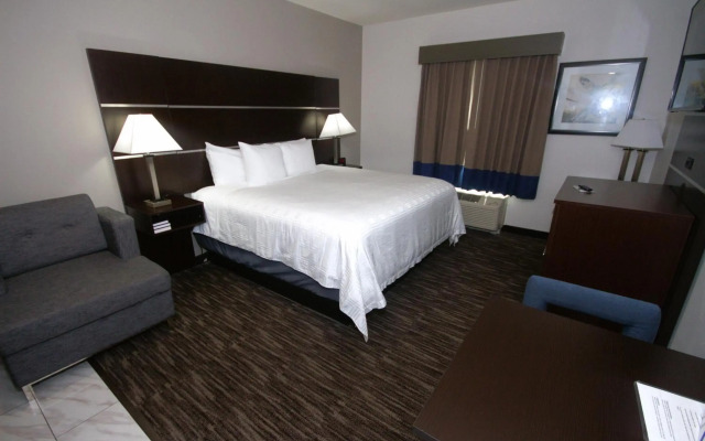 Atrium Hotel and Suites DFW Airport South