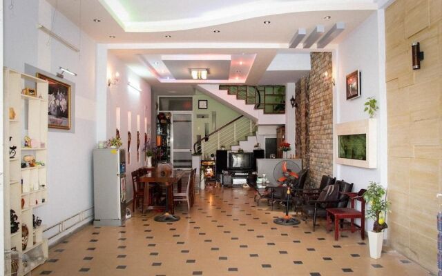 Ha My Guesthouse
