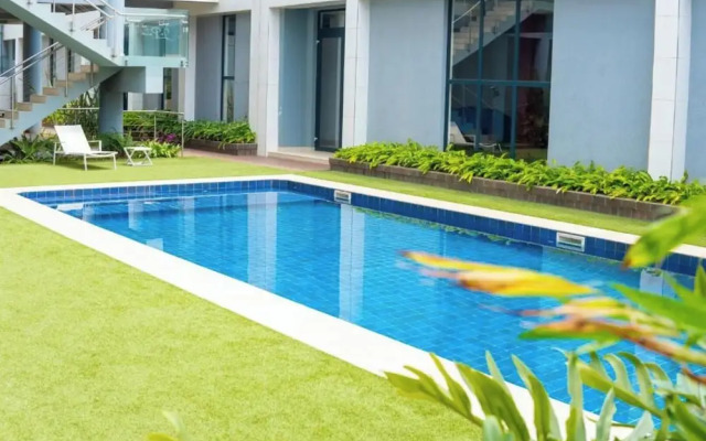 Africa's Touch & Leisure