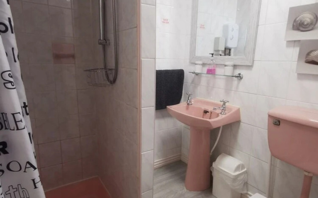 6 Person - 1 - Bed Apartment in Blackpool