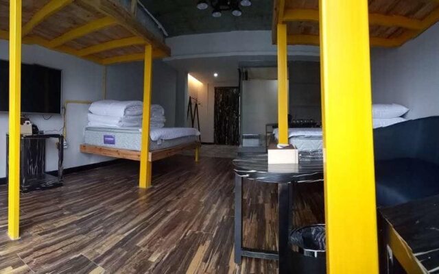 Mr F Boutique Hotel