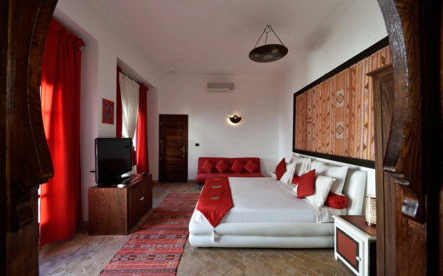 Riad Les Ammonites