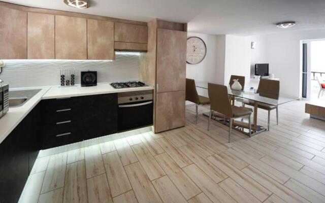 Parque Santiago Luxury 306
