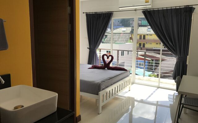 Bedbox Guesthouse & Hostel