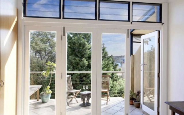 Bondi Beach Breeze - A Bondi Beach Holiday Home