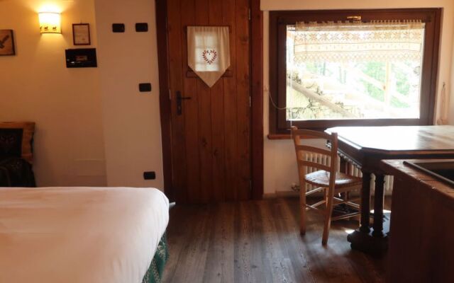 Ancienne Bergerie Studio 2 (VOU141)