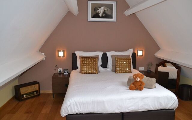 Huis bij de Lieve Bed & Breakfast