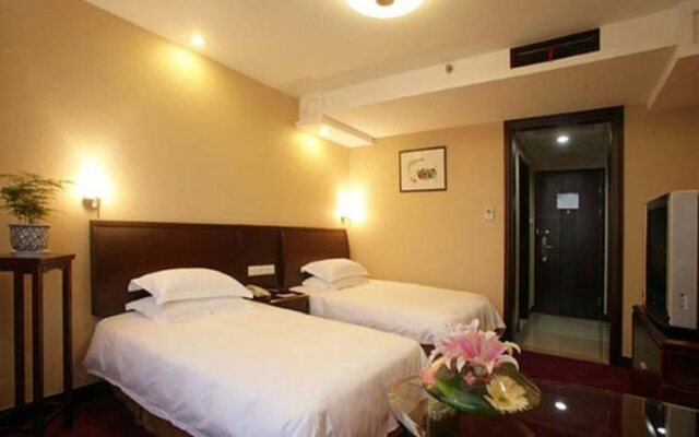 Felman Platinum Hotel