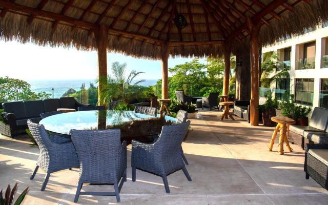 Coral Blue Huatulco All Inclusive