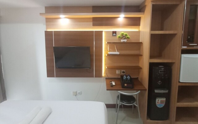 relaxing studio with minimalist design at vida view makassar apartment