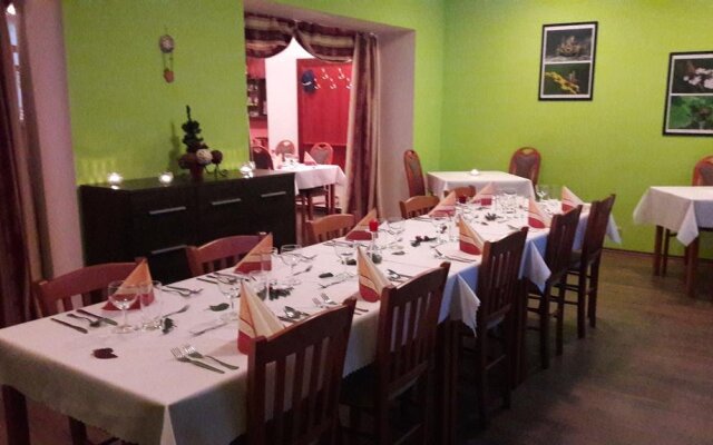 Hotel Golf Bitozeves