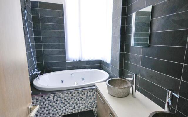 Harmonia Villa