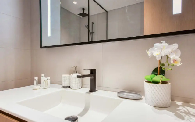 Maison Privee - Marquise Square - 1906