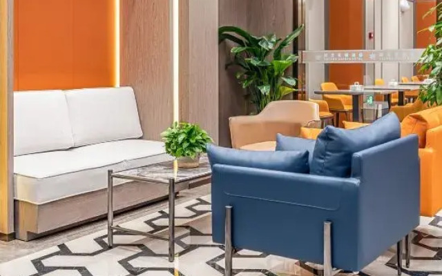 Yulong Garden Hotel