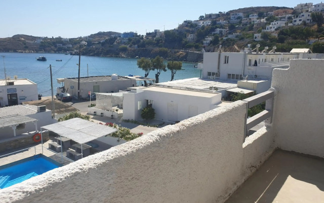Syros Holidays